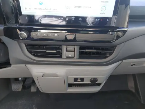 Ford Transit E-TRANSIT CUSTOM FGN 320 L1H1 218 CH BATTERIE 64 KWH - Photo 14