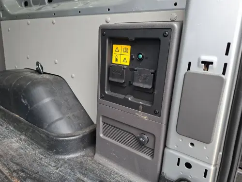 Ford Transit E-TRANSIT FGN 390 L2H2 269 CH BATTERIE 75 KWH - Photo 19