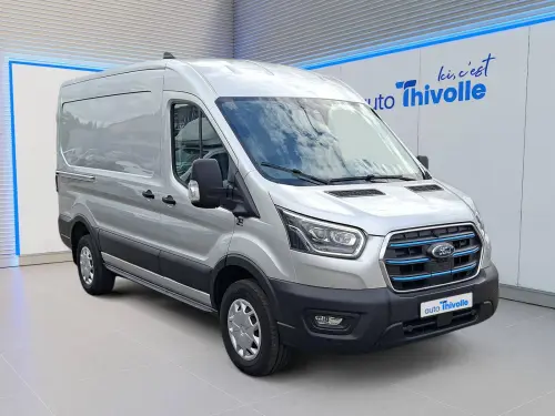 Ford Transit E-TRANSIT FGN 390 L2H2 269 CH BATTERIE 75 KWH - Photo 6