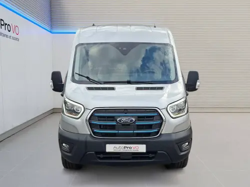 Ford Transit E-TRANSIT FGN 390 L2H2 269 CH BATTERIE 75 KWH - Photo 7