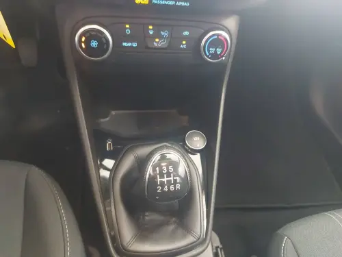 Ford Fiesta  1.0 EcoBoost 100 ch S&S BVM6 - Photo 14