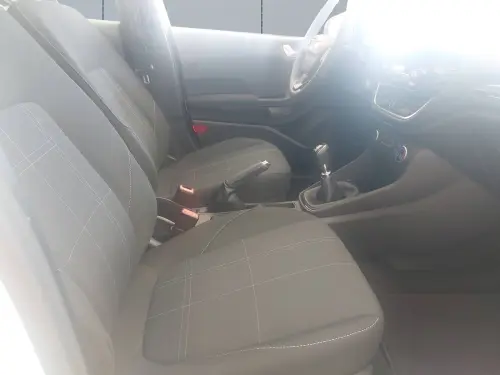 Ford Fiesta  1.0 EcoBoost 100 ch S&S BVM6 - Photo 16