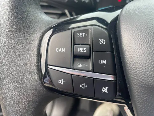 Ford Fiesta  1.0 EcoBoost 95 ch S&S BVM6 - Photo 24