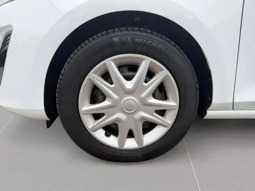 Ford Fiesta  1.0 EcoBoost 95 ch S&S BVM6 - Photo 8