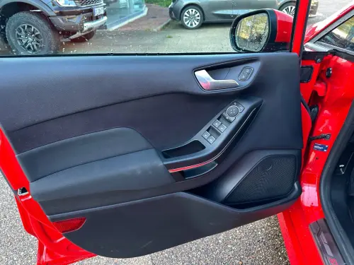 Ford Fiesta  1.0 EcoBoost 95 ch S&S BVM6 - Photo 10