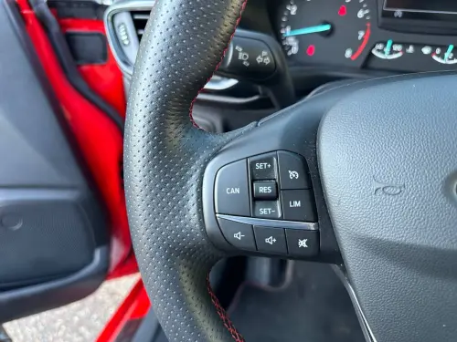 Ford Fiesta  1.0 EcoBoost 95 ch S&S BVM6 - Photo 22