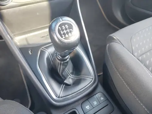 Ford Fiesta  1.0 EcoBoost 95 ch S&S BVM6 - Photo 22