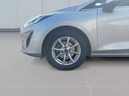 Ford Fiesta  1.0 EcoBoost 95 ch S&S BVM6 - Photo 8