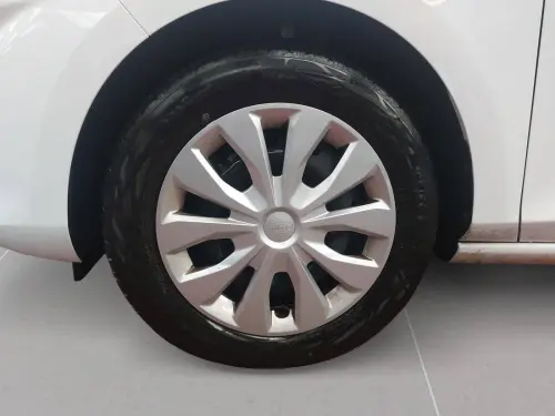 Ford Fiesta  1.0 Flexifuel 95 ch S&S BVM6 - Photo 8