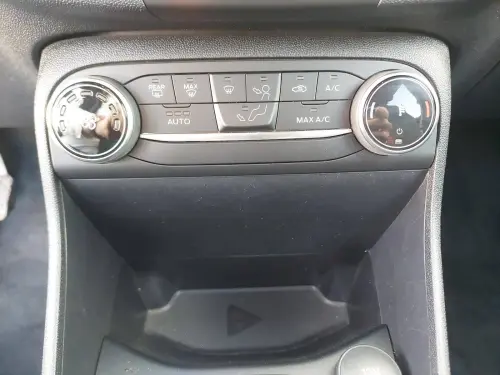 Ford Fiesta  1.0 Flexifuel 95 ch S&S BVM6 - Photo 21