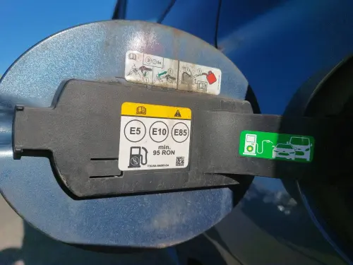 Ford Fiesta  1.0 Flexifuel 95 ch S&S BVM6 - Photo 20