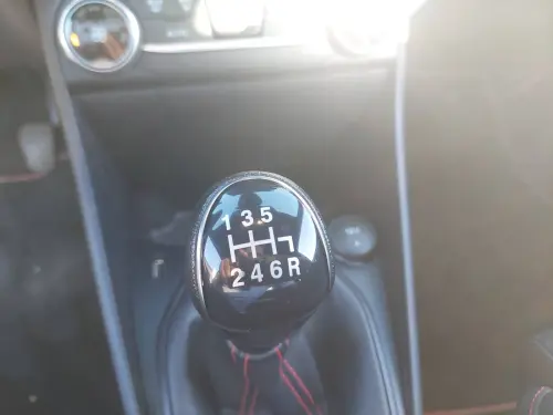 Ford Fiesta  1.0 Flexifuel 95 ch S&S BVM6 - Photo 23