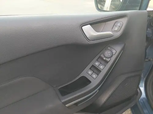 Ford Fiesta  1.0 Flexifuel 95 ch S&S BVM6 - Photo 10