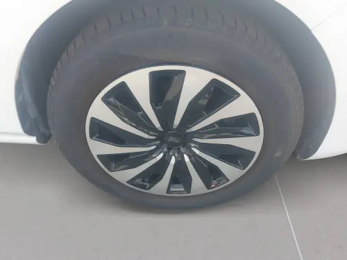 Ford Fiesta  1.0 Flexifuel 95 ch S&S BVM6 - Photo 8