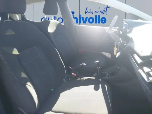 Ford Fiesta  1.1 85 ch BVM5 - Photo 16