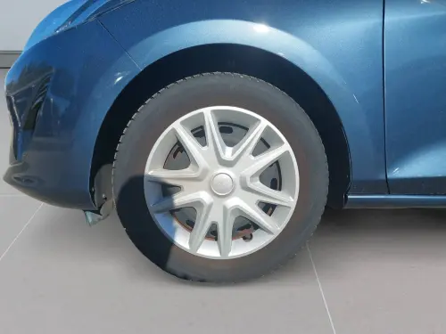 Ford Fiesta  1.1 85 ch BVM5 - Photo 8