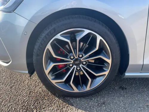 Ford Focus  1.0 EcoBoost 155 S&S mHEV Powershift - Photo 15