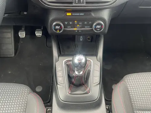 Ford Focus  1.5 EcoBlue 120 S&S - Photo 14