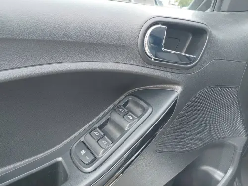 Ford Ka  1.2 85 ch S&S - Photo 10