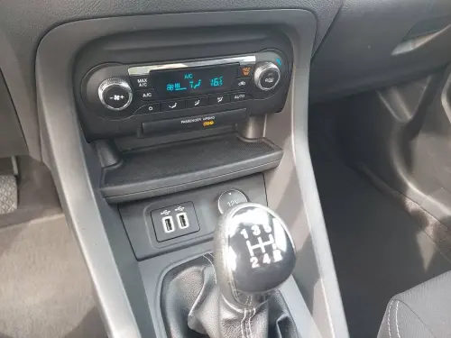 Ford Ka  1.2 85 ch S&S - Photo 21