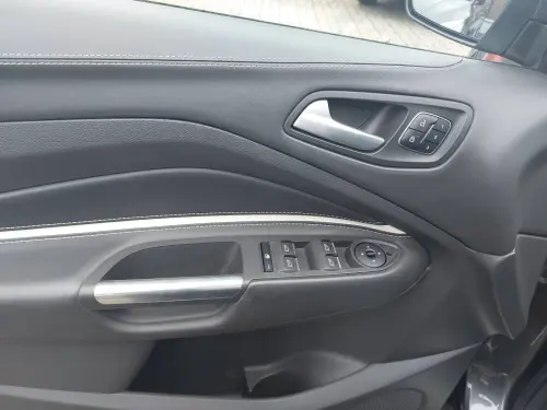 Ford Kuga  1.5 Flexifuel-E85 150 S&S 4x2 BVM6 - Photo 10