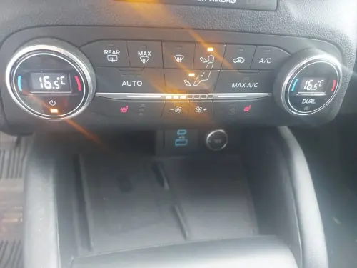 Ford Kuga  2.0 EcoBlue 190 S&S BVA8 Intelligent AWD - Photo 14