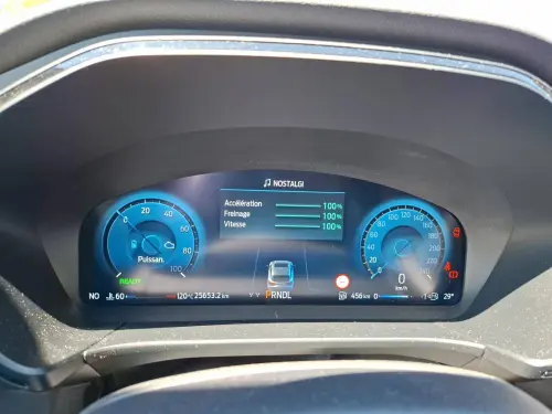 Ford Kuga  2.5 Duratec 180 ch FlexiFuel FHEV E85 Powershift - Photo 13