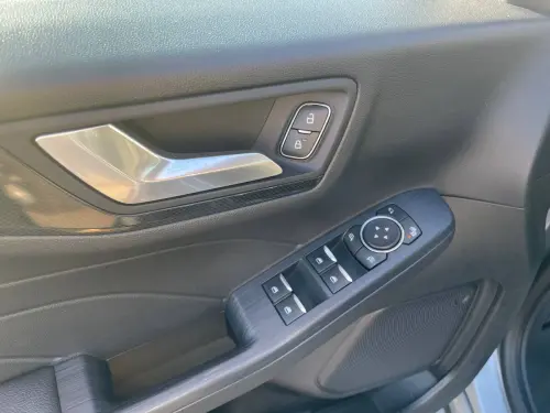 Ford Kuga  2.5 Duratec 190 ch FHEV Powershift - Photo 10