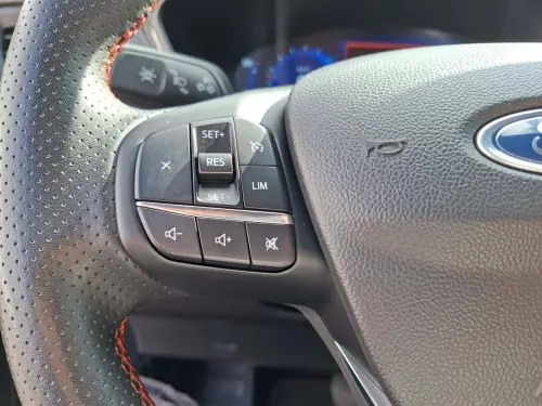 Ford Kuga  2.5 Duratec 190 ch FHEV Powershift - Photo 21