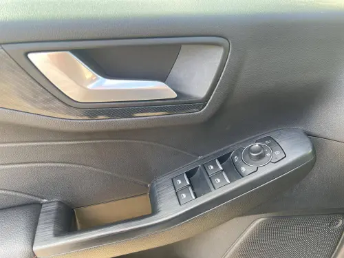 Ford Kuga  2.5 Duratec 190 ch FlexiFuel FHEV E85 Powershift - Photo 10