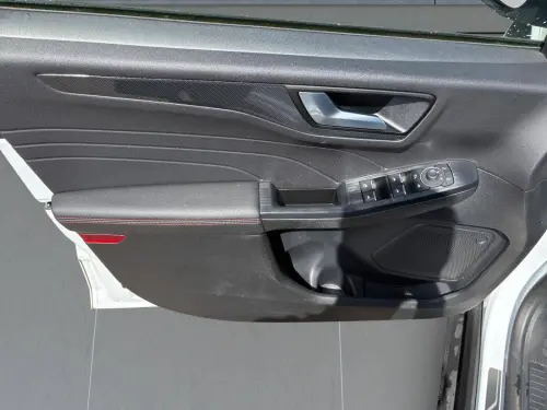 Ford Kuga  2.5 Duratec 190 ch FlexiFuel FHEV E85 Powershift - Photo 10