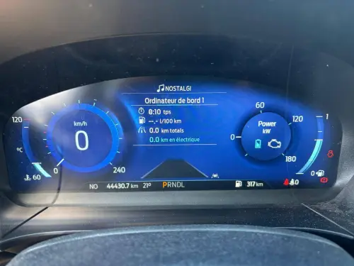 Ford Kuga  2.5 Duratec 190 ch FlexiFuel FHEV E85 Powershift - Photo 13