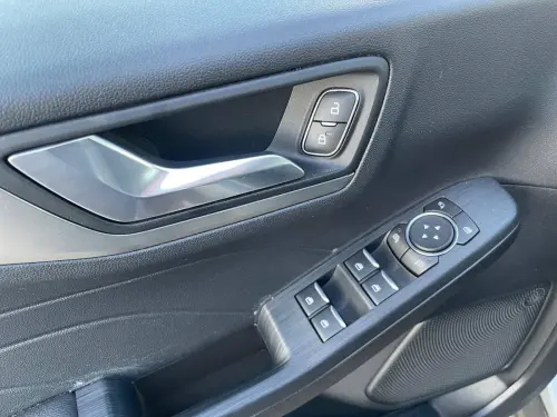 Ford Kuga  2.5 Duratec 190 ch FlexiFuel FHEV E85 Powershift - Photo 10