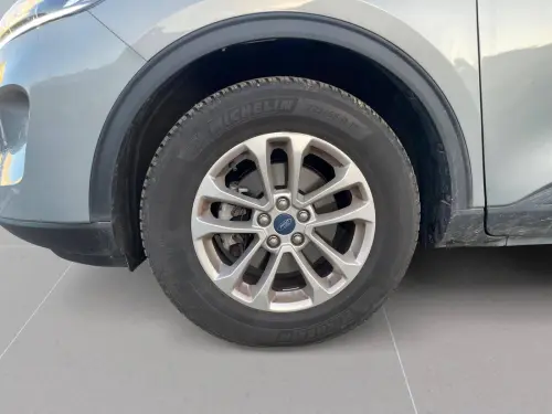 Ford Kuga  2.5 Duratec 190 ch FlexiFuel FHEV E85 Powershift - Photo 8