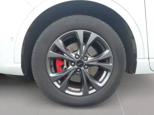 Ford Kuga  2.5 Duratec 225 ch PHEV e-CVT - Photo 8