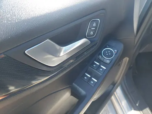 Ford Kuga  2.5 Duratec 225 ch PHEV Powershift - Photo 10