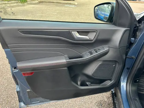 Ford Kuga  2.5 Duratec 225 ch PHEV Powershift - Photo 10