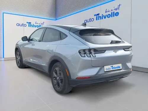 Ford Mustang Mach-E  Extended Range 99 kWh 294 ch - Photo 2