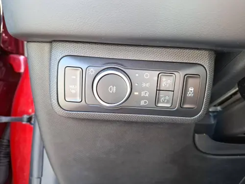 Ford Mustang Mach-E  Standard Range 76 kWh 269 ch AWD - Photo 19