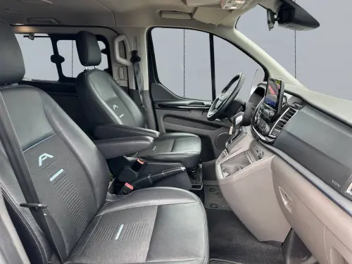 Ford Tourneo  320 L1H1 2.0 EcoBlue 185 BVA - Photo 16