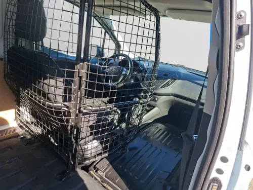 Ford Transit TRANSIT COURIER FGN 1.0 E 100 BV6 - Photo 18