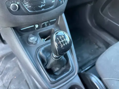 Ford Transit TRANSIT COURIER FGN 1.5 TDCI 100 BV6 - Photo 14