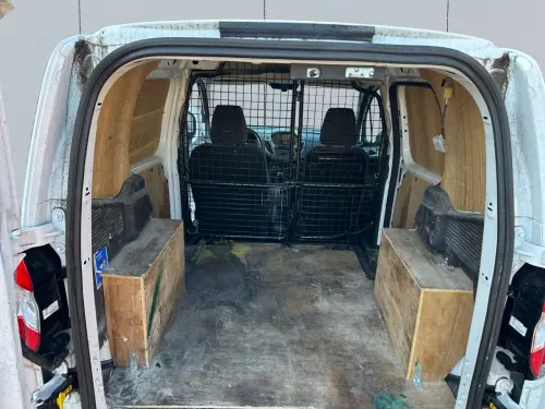 Ford Transit TRANSIT COURIER FGN 1.5 TDCI 100 BV6 - Photo 17