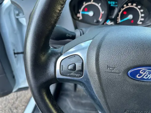 Ford Transit TRANSIT COURIER FGN 1.5 TDCI 100 BV6 - Photo 19