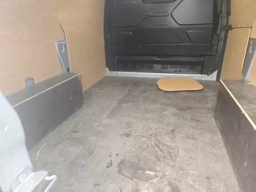 Ford Transit  320 L1H1 2.0 ECOBLUE 130 BVA - Photo 16