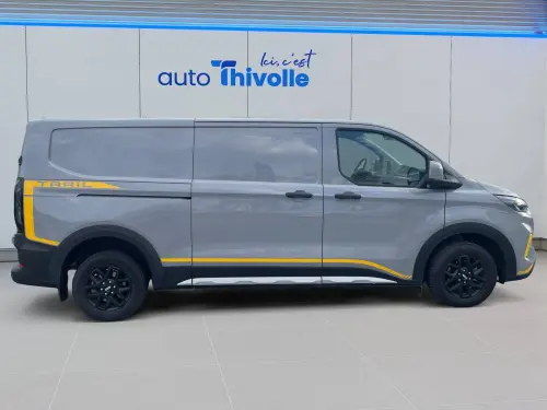 Ford Transit  320 L2H1 2.0 ECOBLUE 170 CH BVA8 4X4 - Photo 5