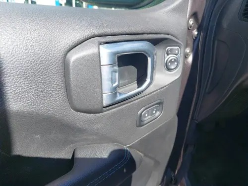 Jeep Wrangler Wrangler Unlimited 4xe 2.0 l T 380 ch PHEV 4x4 BVA8 - Photo 10