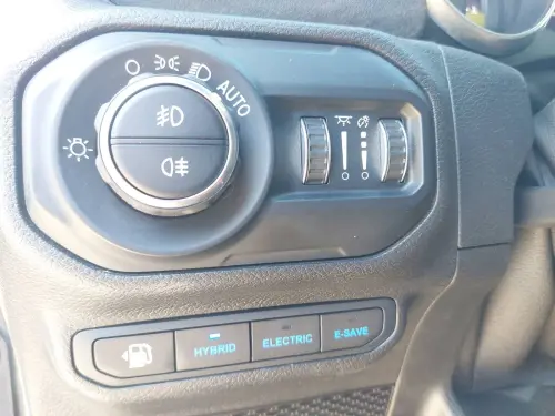 Jeep Wrangler Wrangler Unlimited 4xe 2.0 l T 380 ch PHEV 4x4 BVA8 - Photo 23