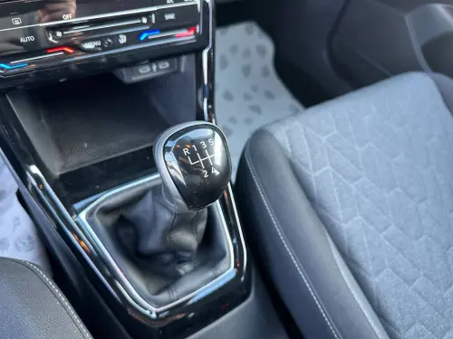 Volkswagen T-Cross  1.0 TSI 95 Start/Stop BVM5 - Photo 14