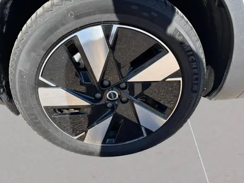 Volvo XC40 XC40 Recharge 238 ch 1EDT - Photo 8
